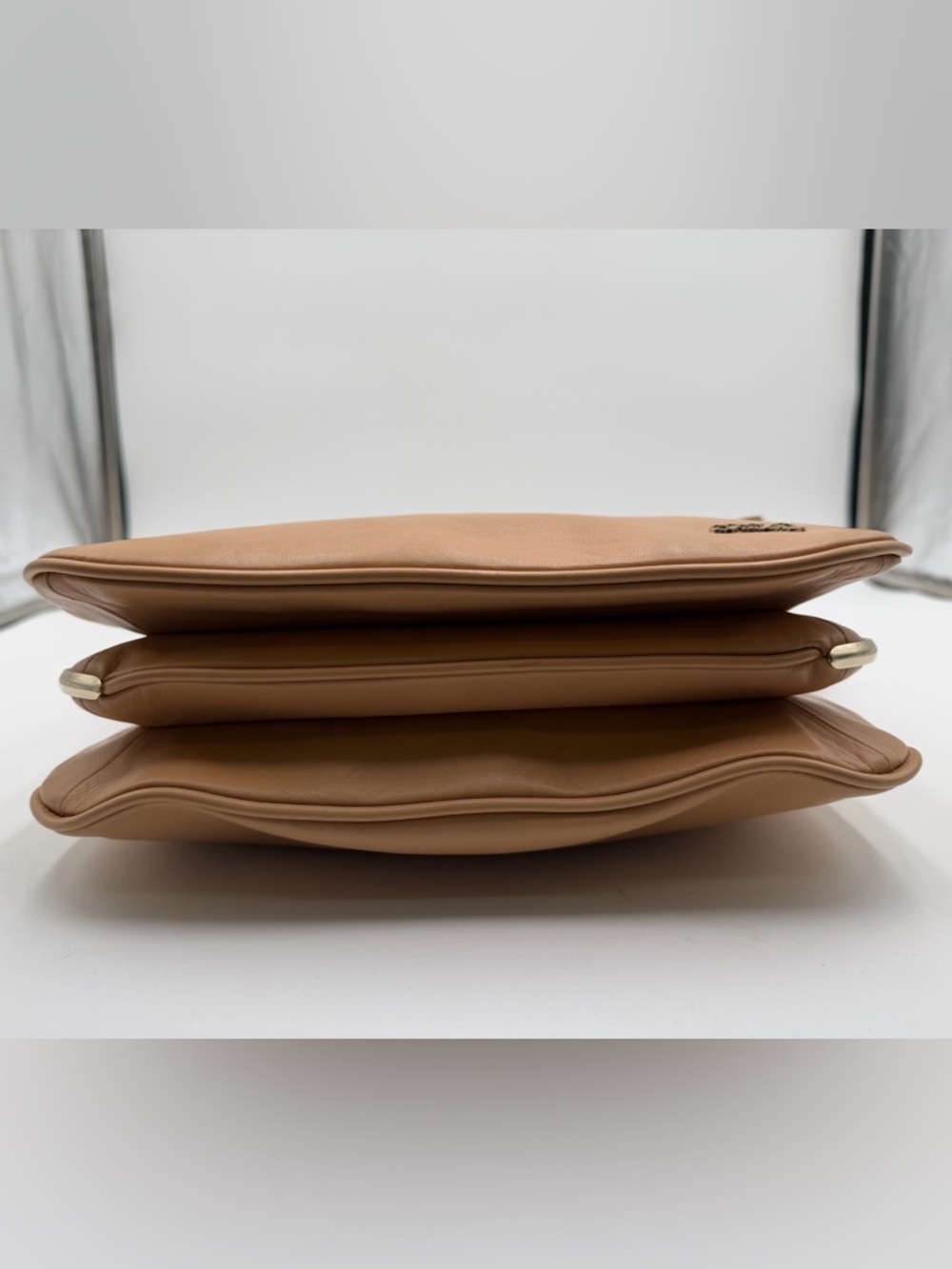 TreVero Leather Shoulder Bag - Picture 4 of 7